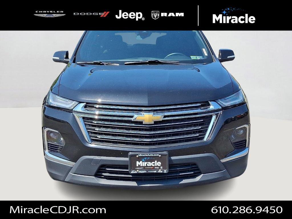 used 2023 Chevrolet Traverse car, priced at $28,995