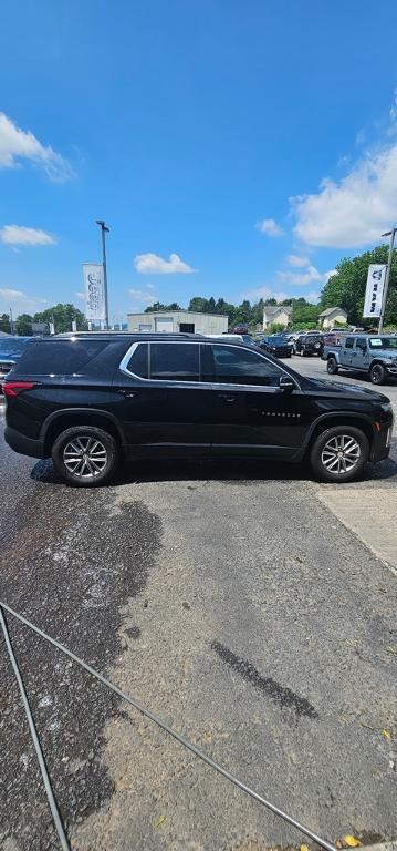 used 2023 Chevrolet Traverse car, priced at $32,500
