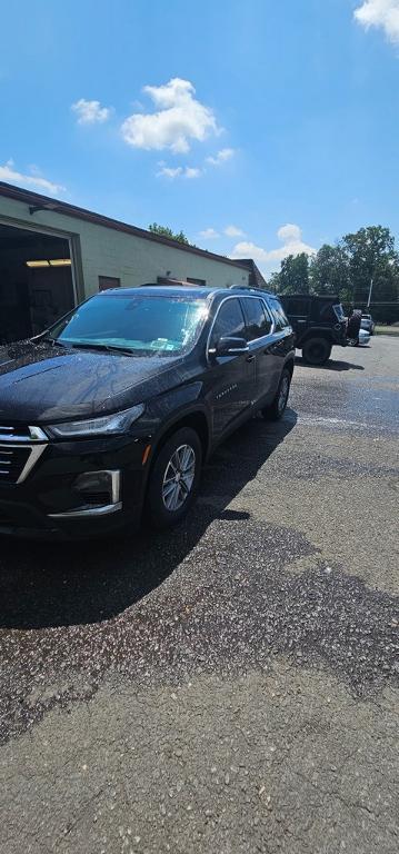 used 2023 Chevrolet Traverse car, priced at $32,500