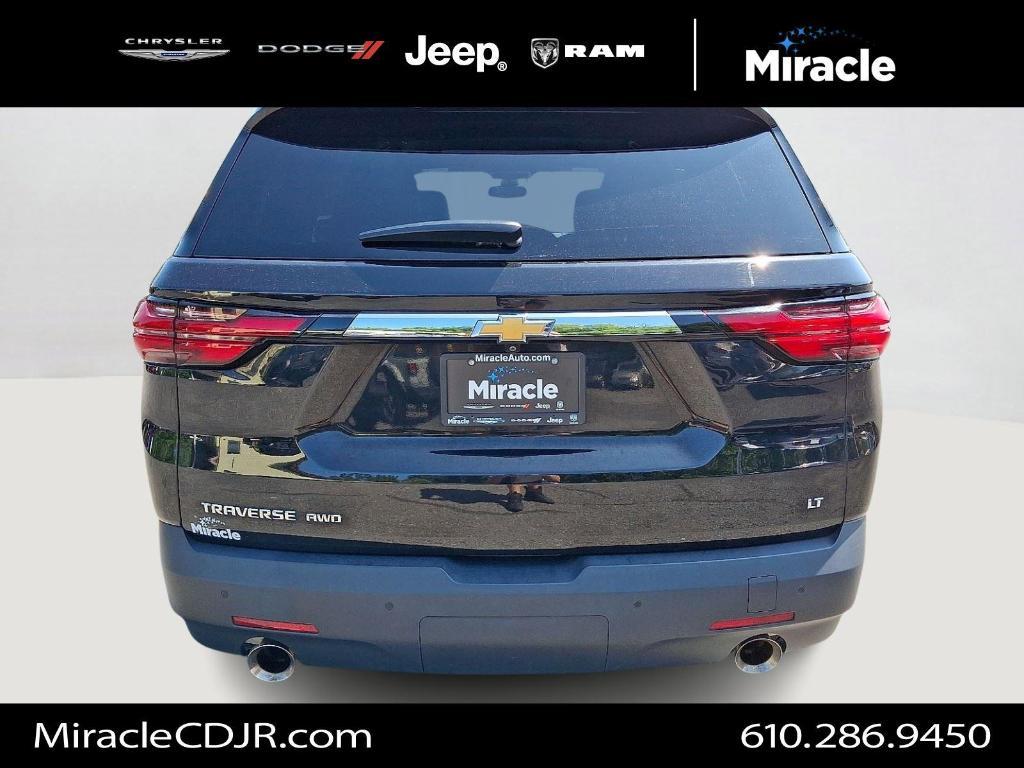 used 2023 Chevrolet Traverse car, priced at $28,995