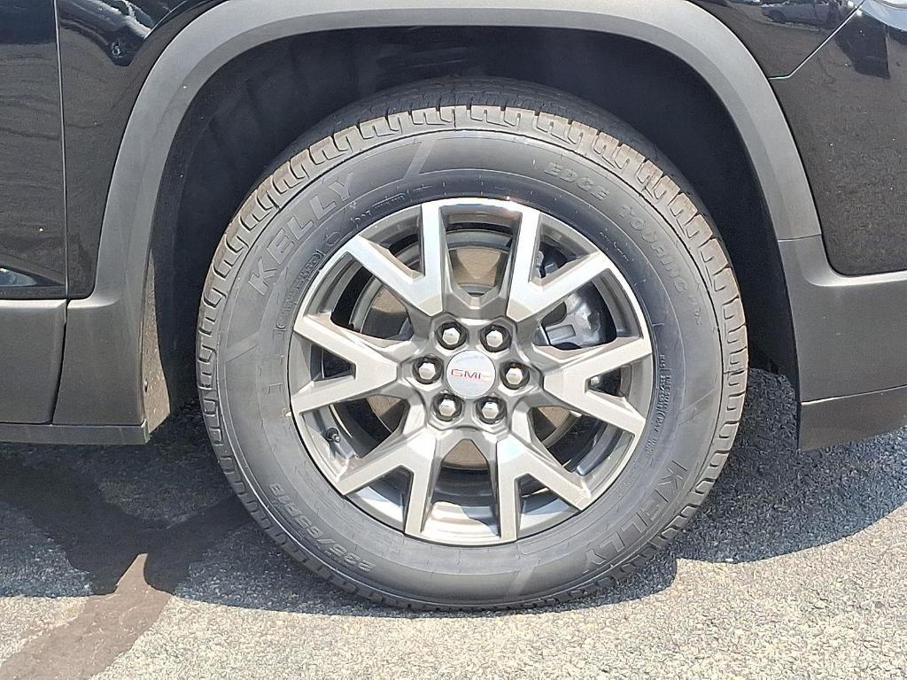 used 2022 GMC Acadia car, priced at $27,055