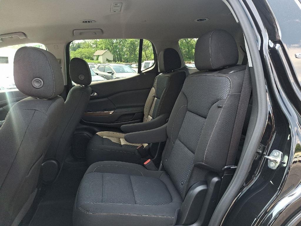 used 2022 GMC Acadia car, priced at $27,055