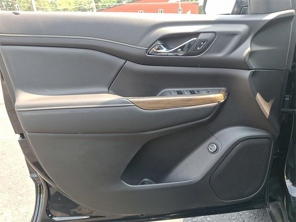 used 2022 GMC Acadia car, priced at $28,874