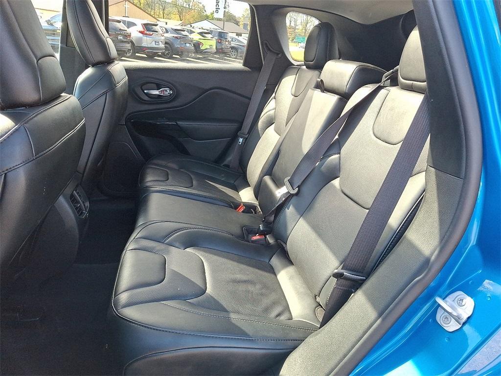 used 2023 Jeep Cherokee car, priced at $23,895