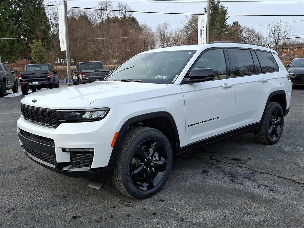 new 2025 Jeep Grand Cherokee L car, priced at $52,409