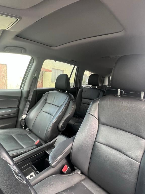 used 2022 Honda Pilot car, priced at $33,127