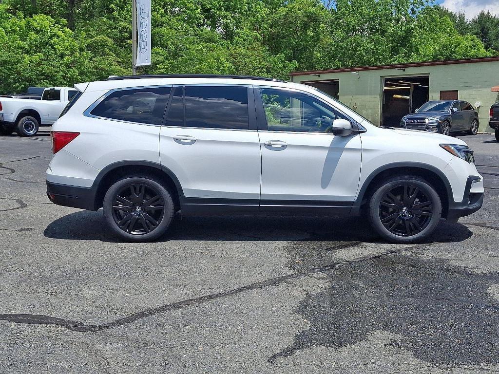 used 2022 Honda Pilot car, priced at $30,995