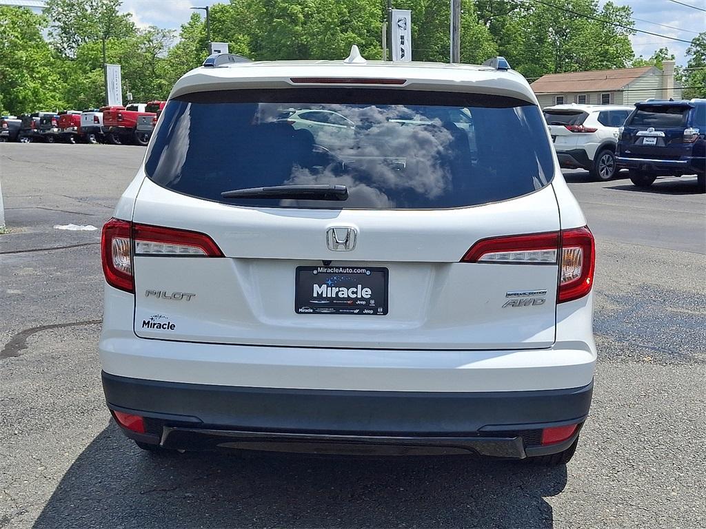 used 2022 Honda Pilot car, priced at $32,855