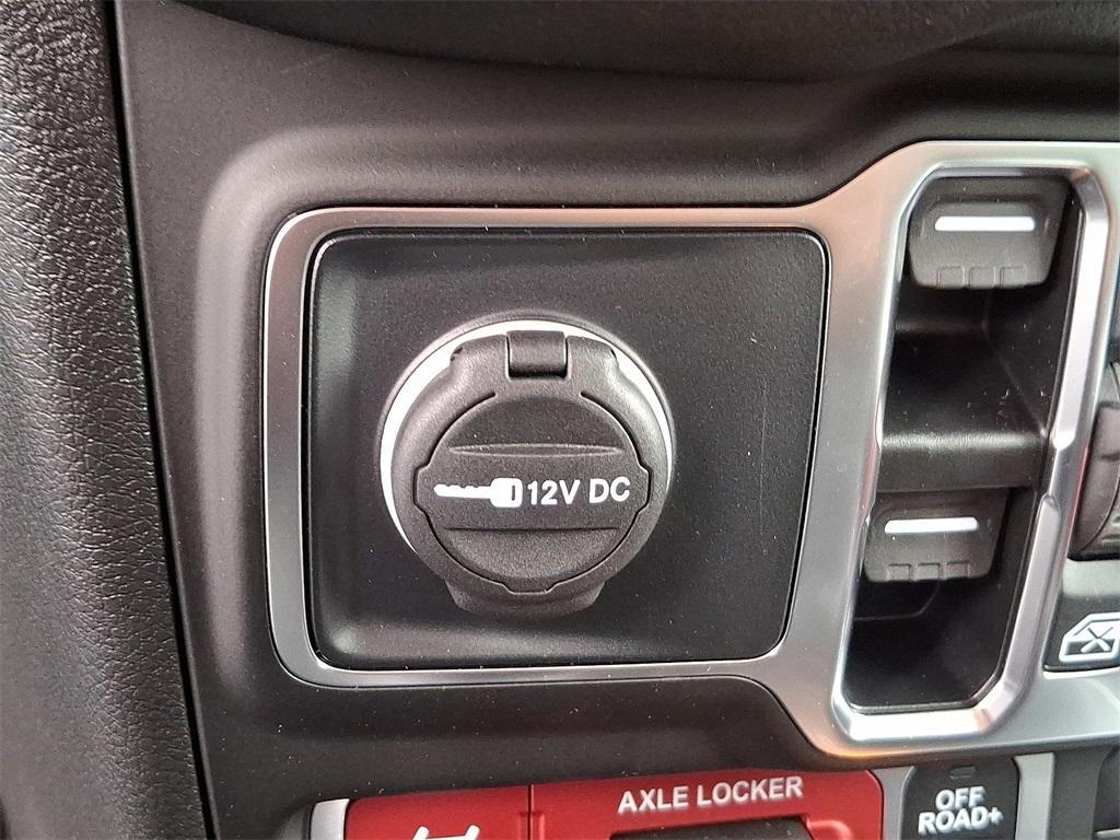 new 2025 Jeep Wrangler car, priced at $52,390