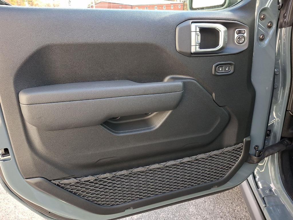 new 2026 Jeep Wrangler car, priced at $55,700