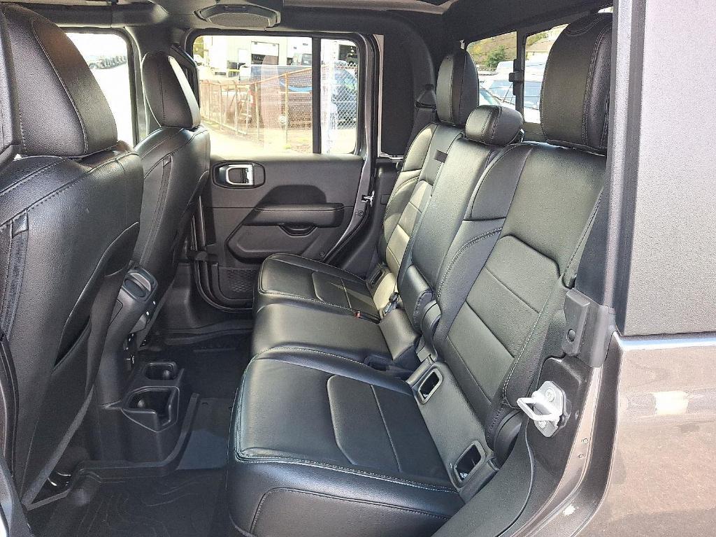 used 2022 Jeep Gladiator car, priced at $34,798