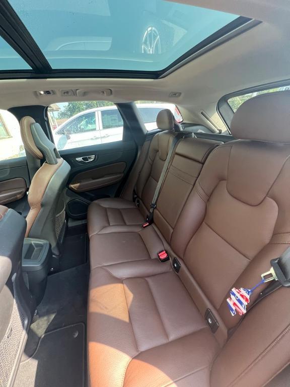 used 2018 Volvo XC60 car, priced at $21,495
