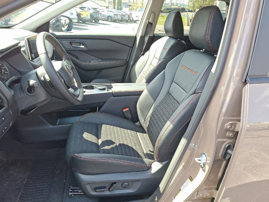 used 2025 Nissan Rogue car, priced at $29,900