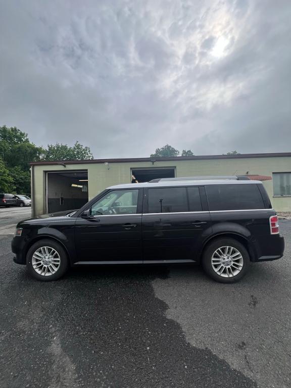 used 2014 Ford Flex car, priced at $14,900