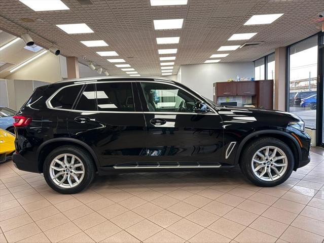 used 2023 BMW X5 car