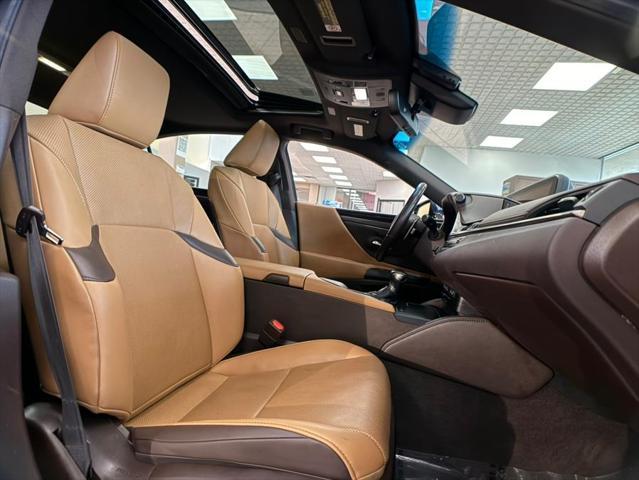 used 2019 Lexus ES 350 car, priced at $25,900