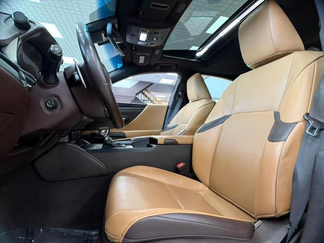 used 2019 Lexus ES 350 car, priced at $25,900