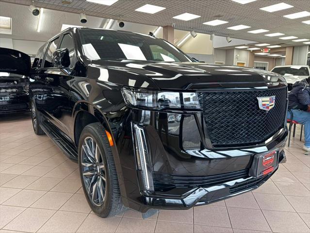 used 2023 Cadillac Escalade ESV car, priced at $73,800