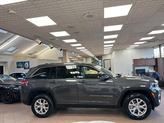 used 2022 Jeep Grand Cherokee car, priced at $26,500