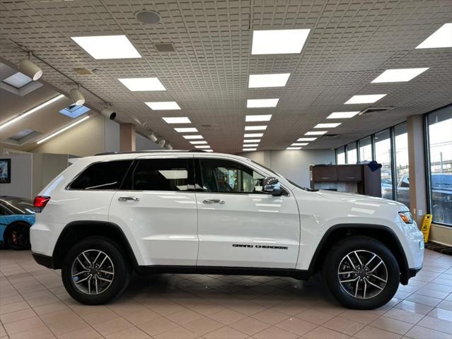 used 2021 Jeep Grand Cherokee car, priced at $18,500