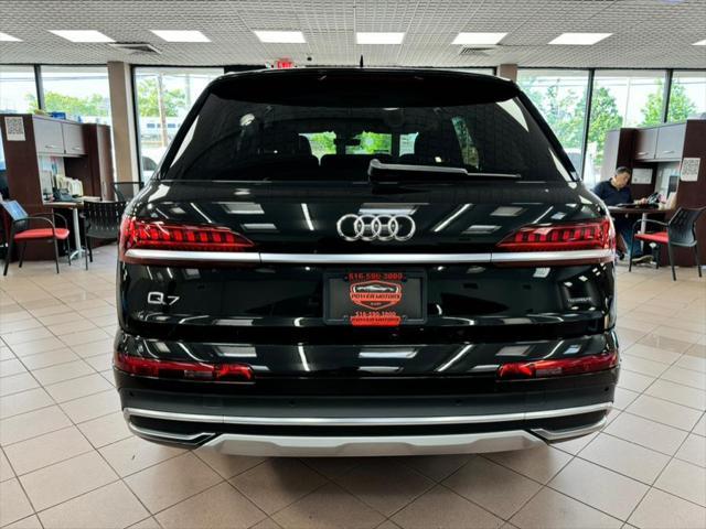 used 2022 Audi Q7 car, priced at $28,900