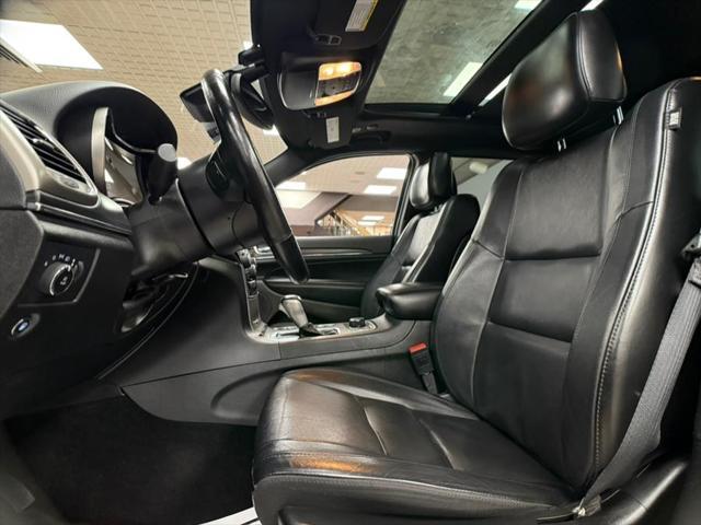 used 2022 Jeep Grand Cherokee car, priced at $22,300