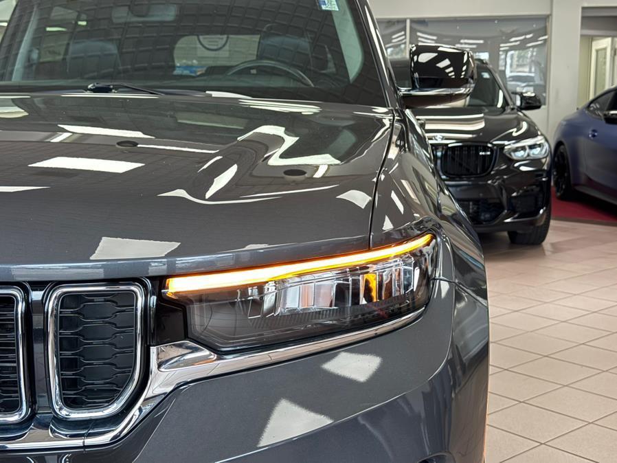 used 2022 Jeep Grand Cherokee car, priced at $25,400