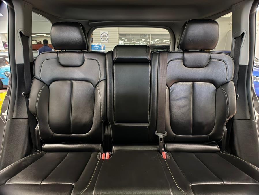 used 2022 Jeep Grand Cherokee car, priced at $25,400