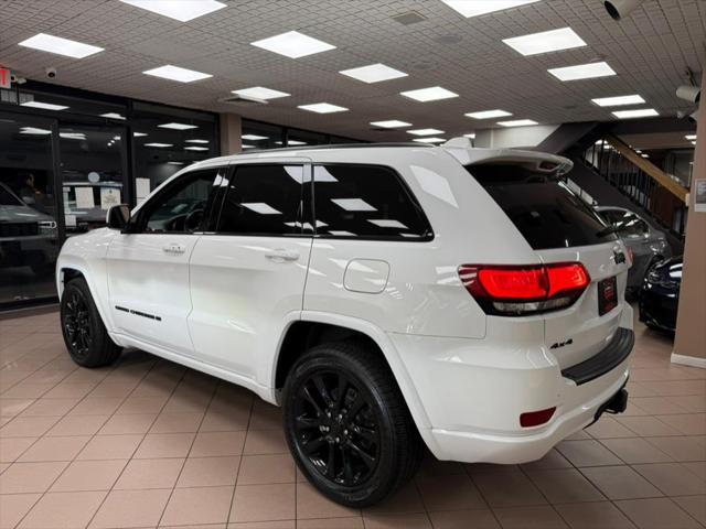 used 2022 Jeep Grand Cherokee car, priced at $24,500