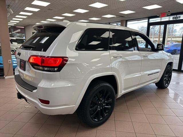 used 2022 Jeep Grand Cherokee car, priced at $22,500