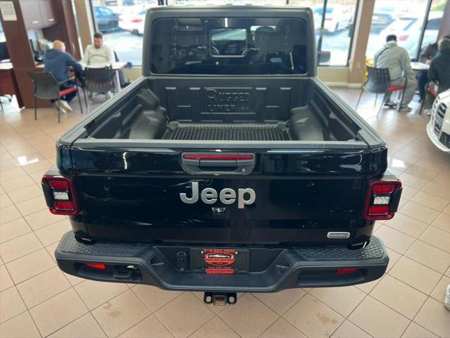 used 2022 Jeep Gladiator car, priced at $30,900