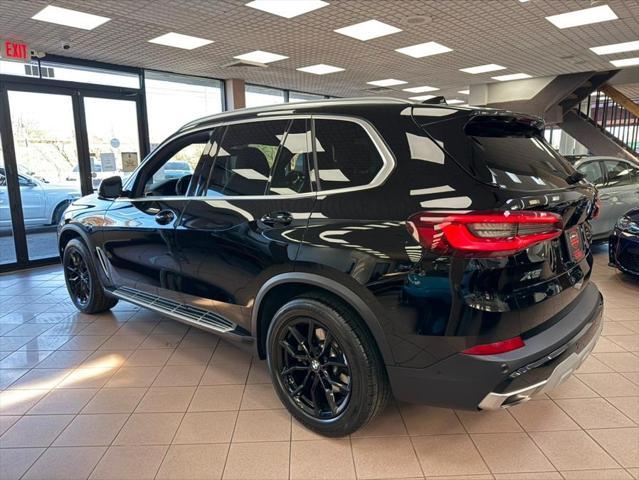 used 2023 BMW X5 car, priced at $33,300