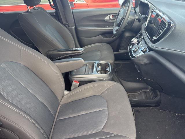 used 2022 Chrysler Pacifica car, priced at $20,199
