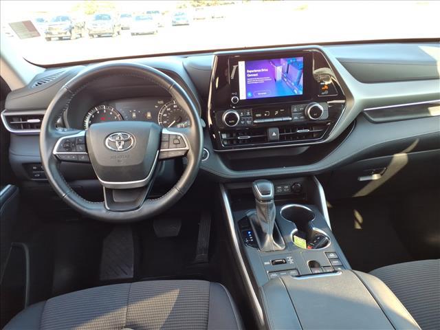 used 2024 Toyota Highlander car, priced at $33,675