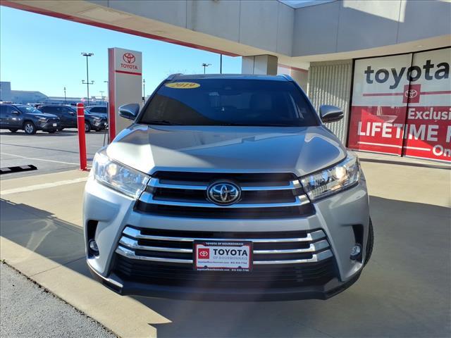 used 2019 Toyota Highlander car, priced at $22,995