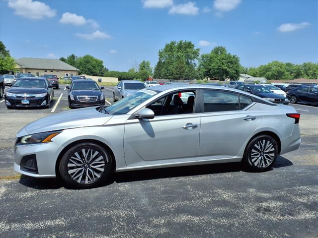 used 2023 Nissan Altima car, priced at $17,992