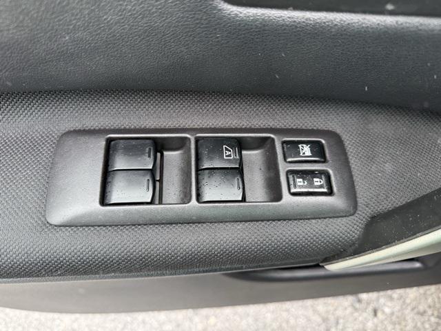 used 2015 Nissan Rogue Select car, priced at $5,865