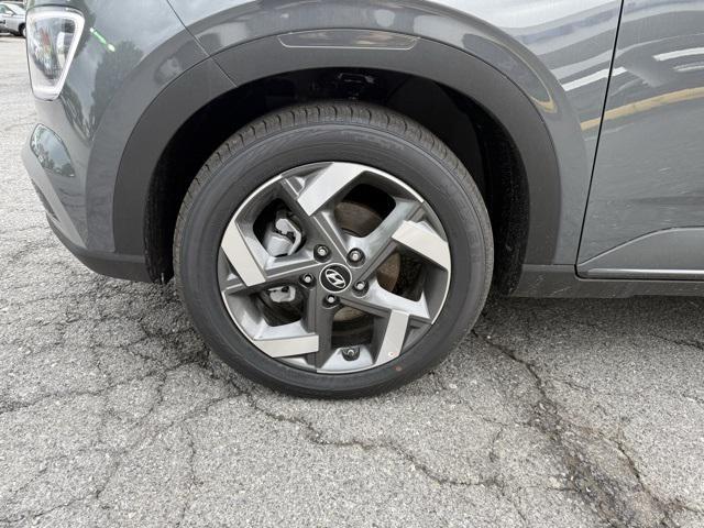 new 2025 Hyundai Venue car, priced at $24,076
