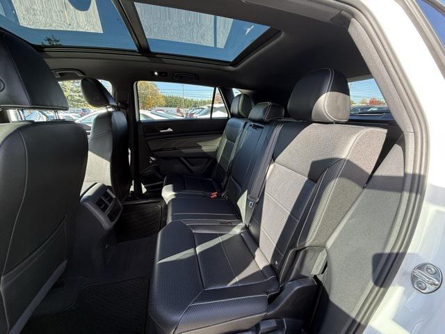 used 2022 Volkswagen Atlas Cross Sport car, priced at $28,290