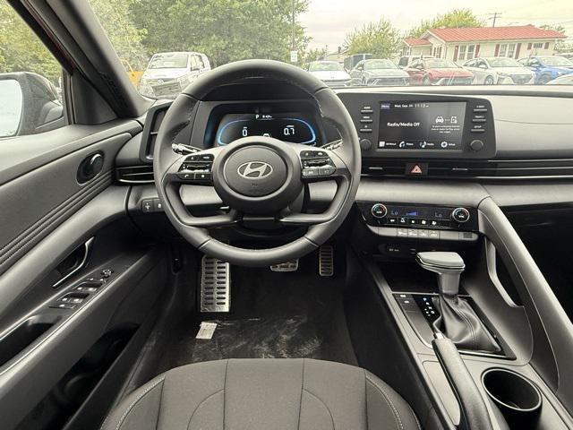 new 2025 Hyundai Elantra car, priced at $23,370