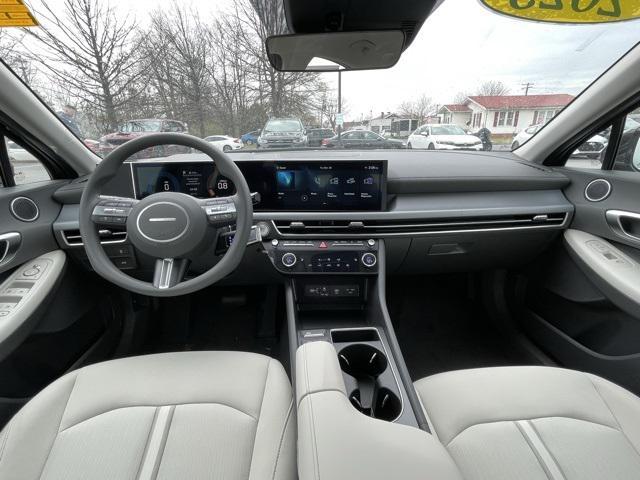 new 2025 Hyundai Sonata car, priced at $28,110