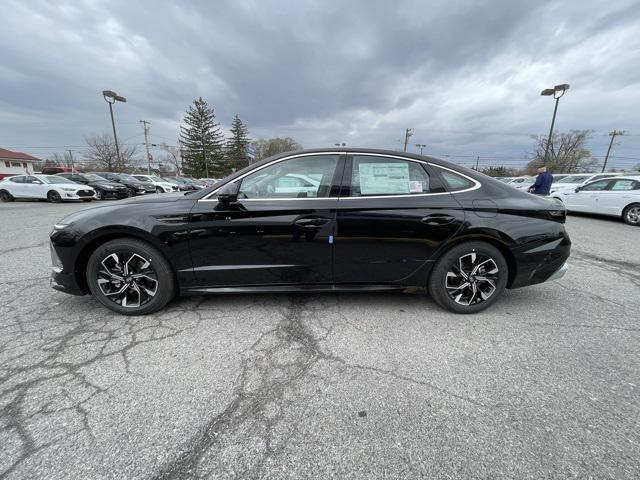 new 2025 Hyundai Sonata car, priced at $28,110