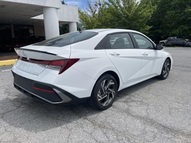 new 2025 Hyundai Elantra car, priced at $22,335