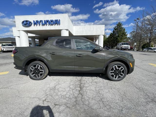 new 2025 Hyundai SANTA CRUZ car, priced at $42,125