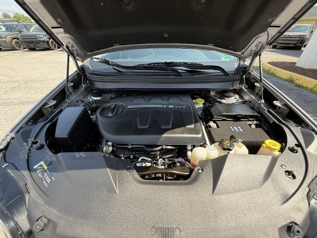used 2019 Jeep Cherokee car, priced at $18,236