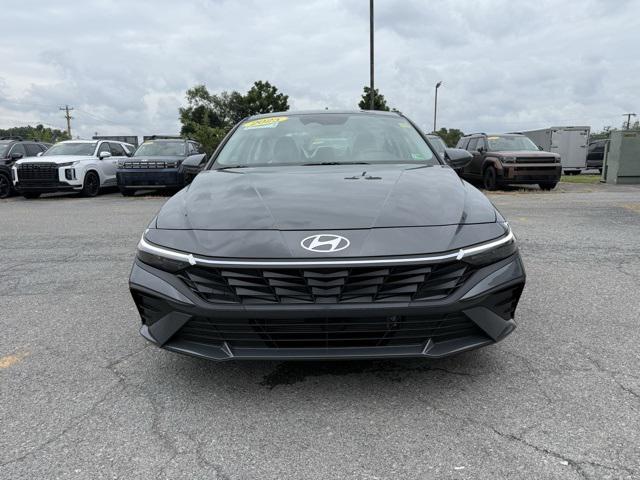new 2025 Hyundai ELANTRA HEV car, priced at $23,330
