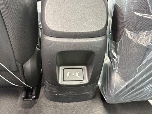 new 2025 Hyundai ELANTRA HEV car, priced at $23,330