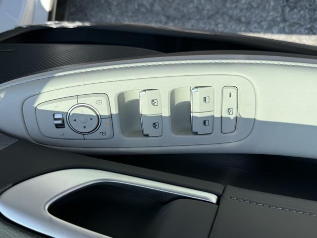 new 2025 Hyundai Sonata Hybrid car, priced at $37,225