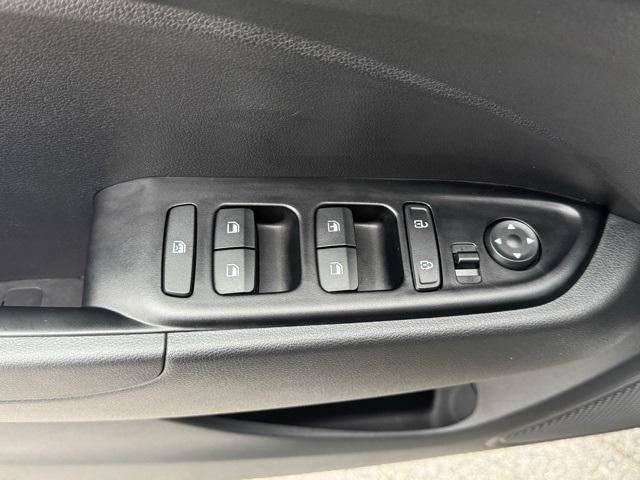 used 2025 Hyundai Venue car, priced at $21,606