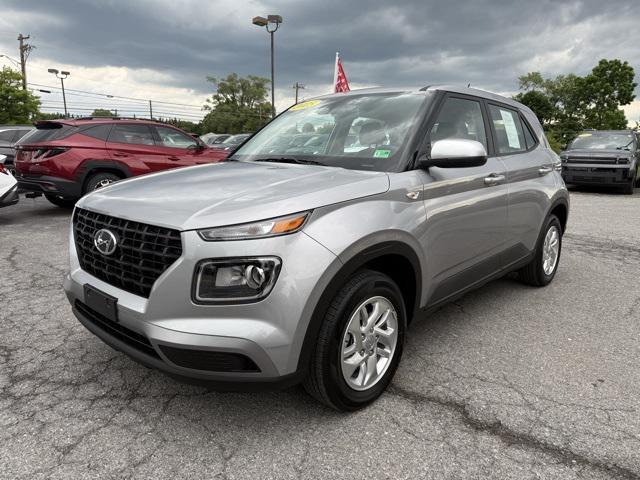 used 2025 Hyundai Venue car, priced at $21,606